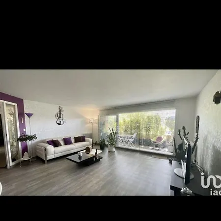 Joli A Apartment *